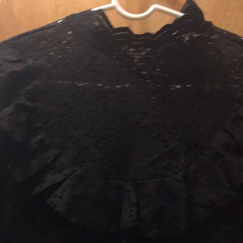 Top - Picture 2 of 4